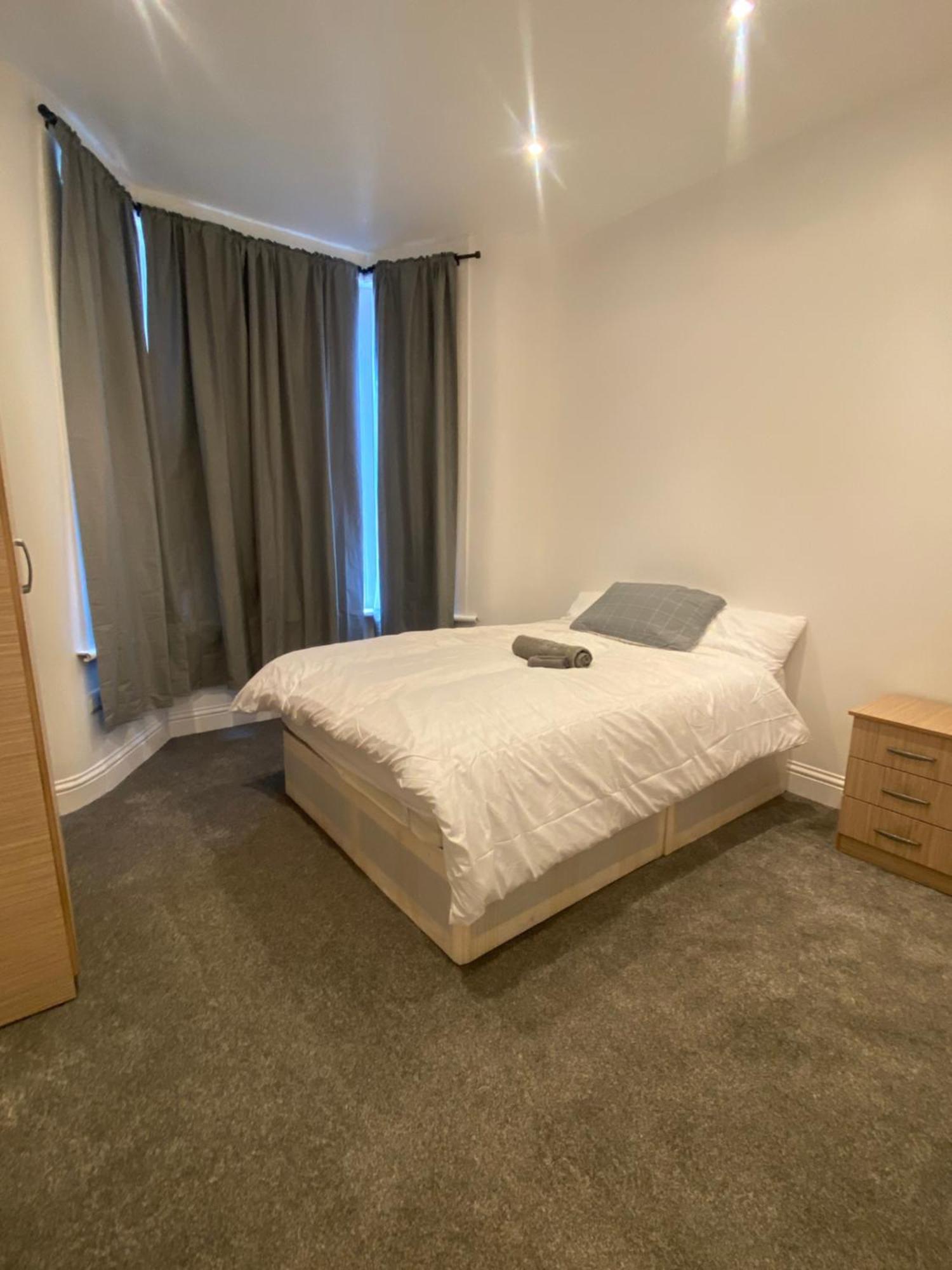 Appartement Cosy House In Newham à Londres Extérieur photo
